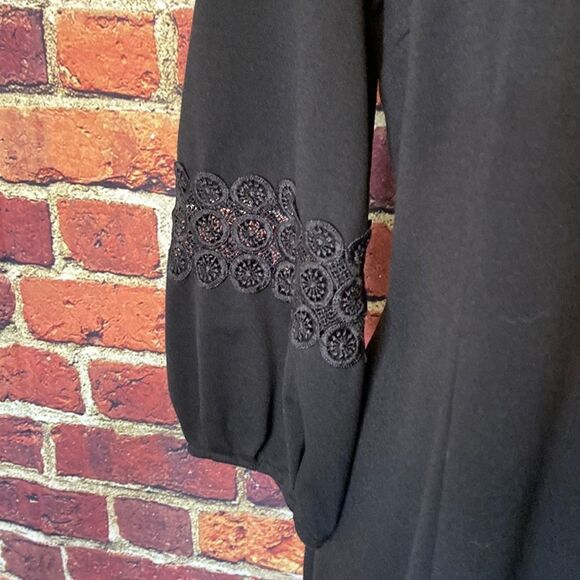 TALBOTS Black Midi Puff 3/4 Sleeves with Lace Details v-neck Dress Sz 8 - Picture 5 of 10